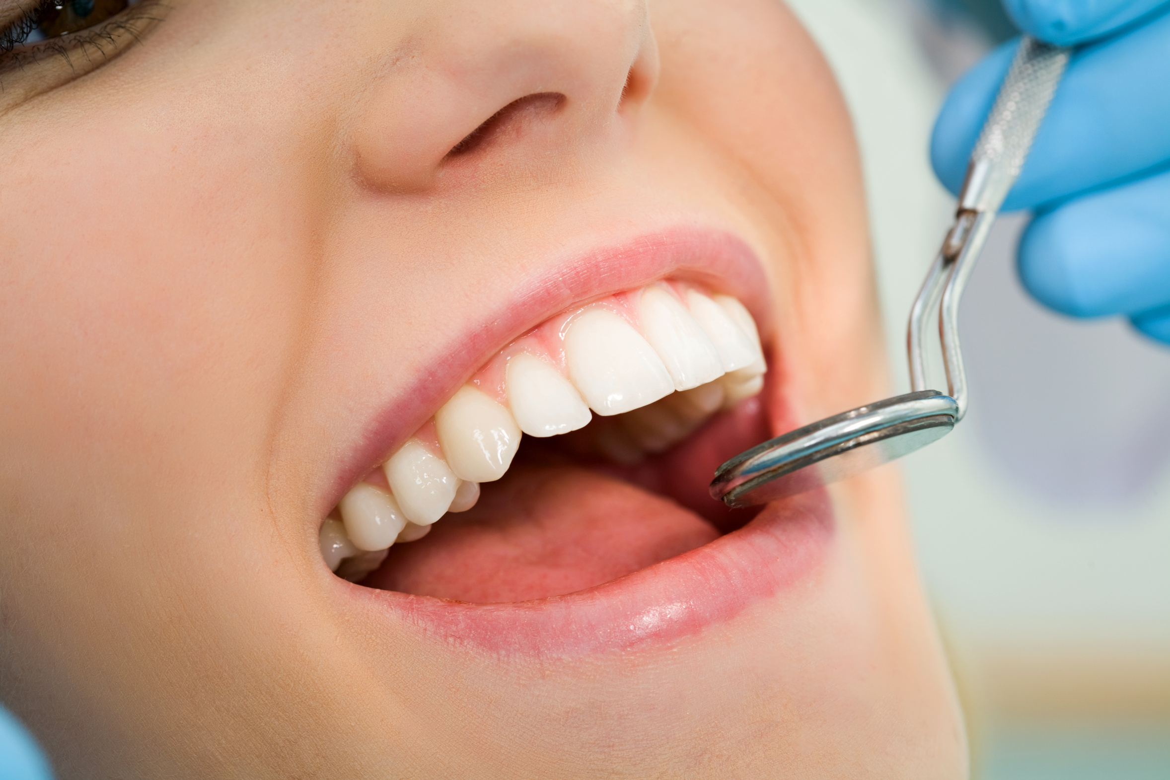 Dental Implants Procedure Types Problems And Costs Dental implants procedure types problems and costs